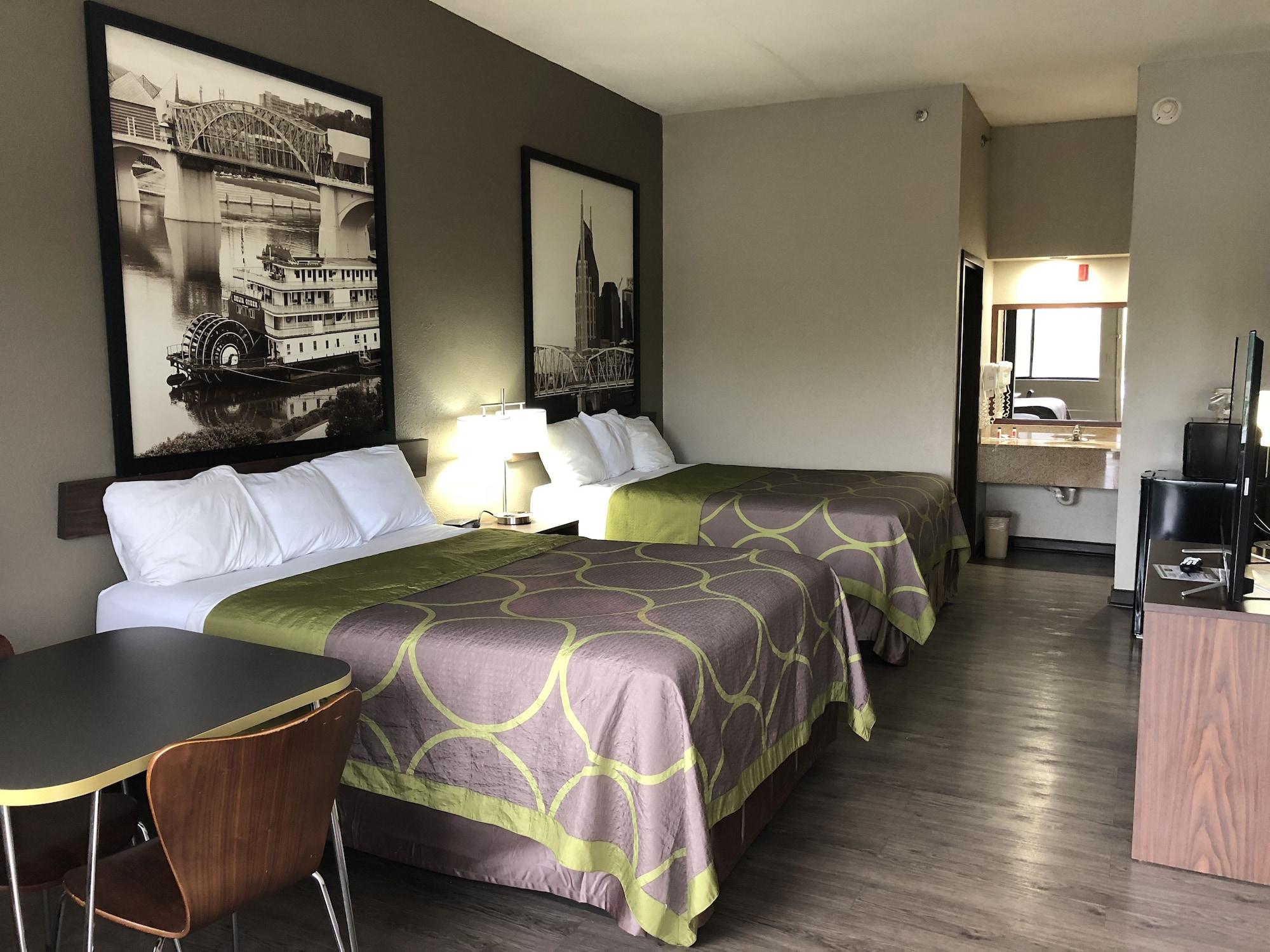 Super 8 By Wyndham Columbia Otel Dış mekan fotoğraf