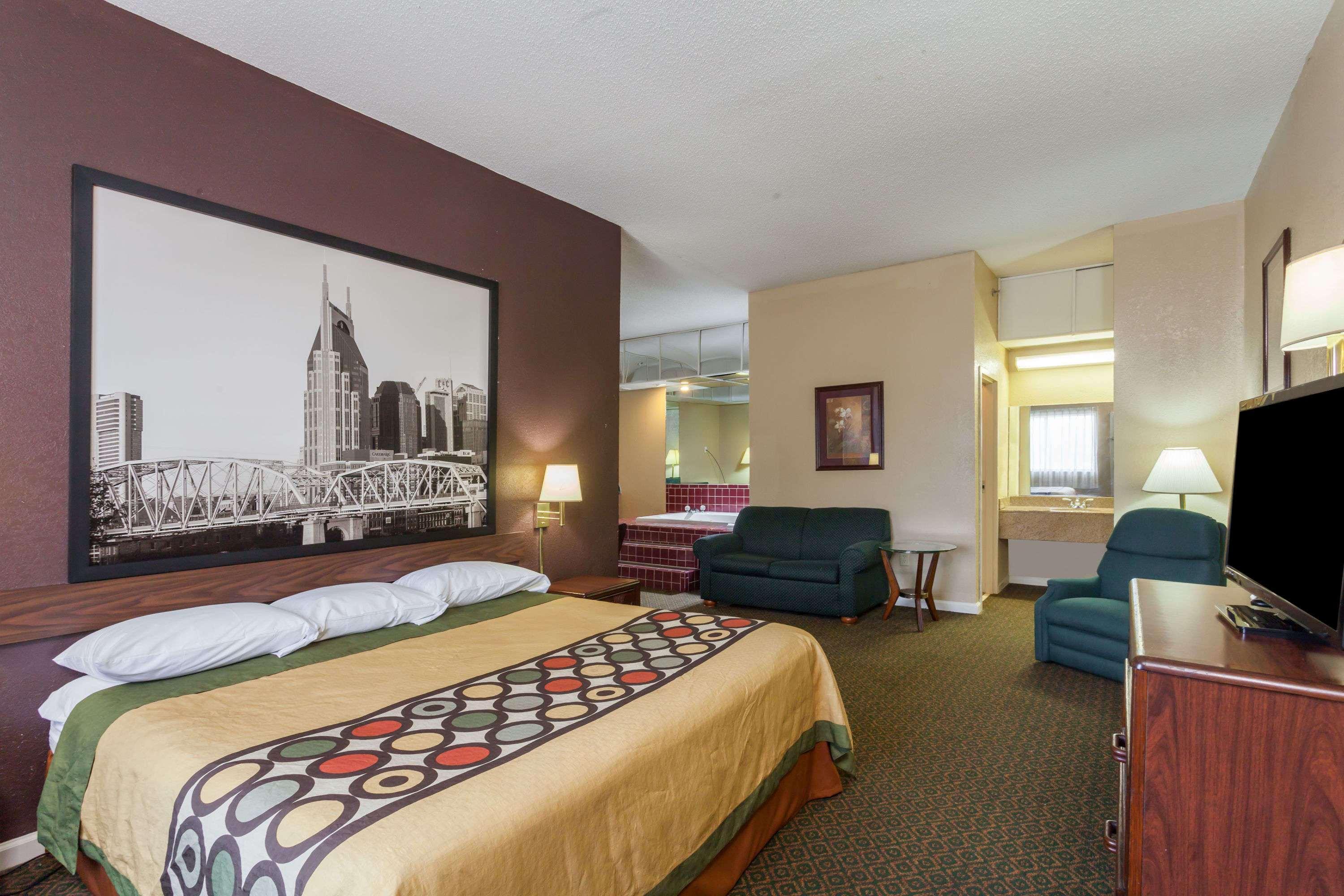 Super 8 By Wyndham Columbia Otel Dış mekan fotoğraf