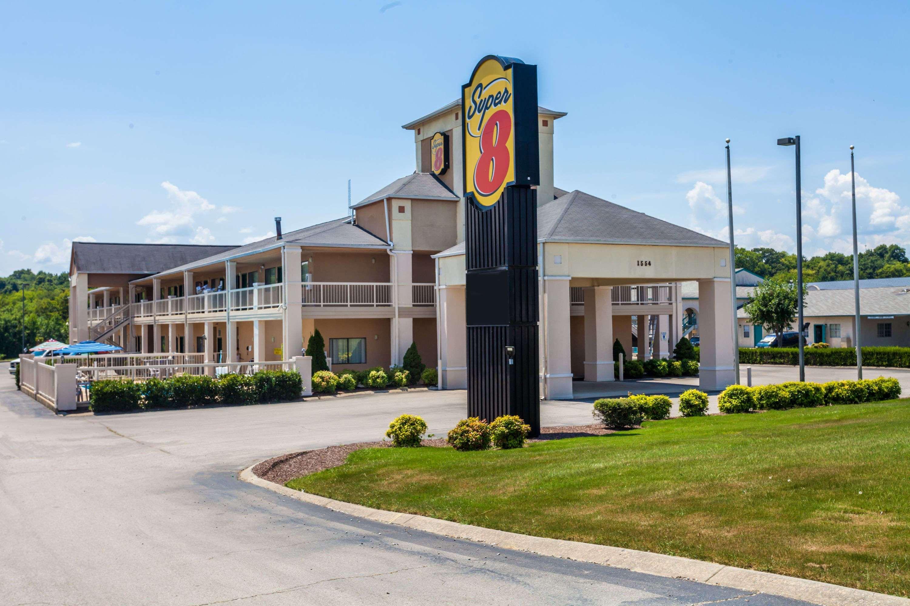 Super 8 By Wyndham Columbia Otel Dış mekan fotoğraf