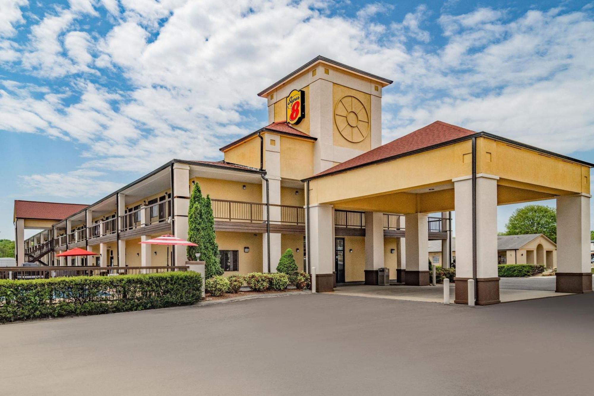 Super 8 By Wyndham Columbia Otel Dış mekan fotoğraf